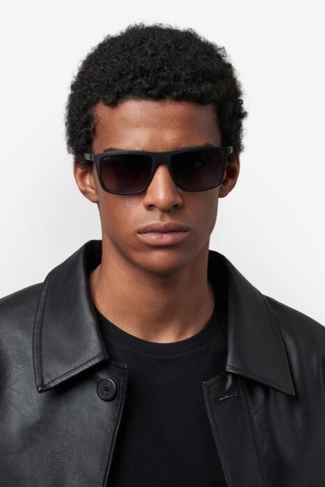 Boss 1699/S Col.0039O 56-18 Mat Siyah Erkek Güneş Gözlüğü